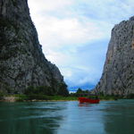 Into the canyon of Cetina river